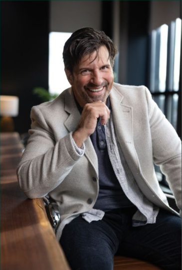 Dr. Eric Richards